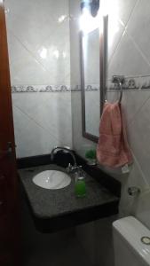 Na Brisa TEMPORADA的一间浴室