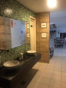 Hotel Belas Artes的一间浴室
