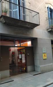Alberg Girona Xanascat的门面或入口