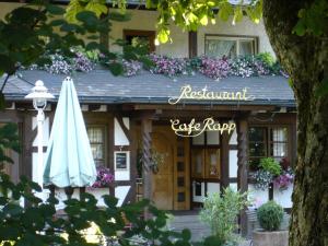黑林山区克尼格斯费尔德拉普咖啡餐厅旅馆的相册照片