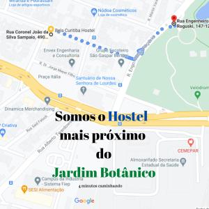 库里提巴Bela Curitiba Hostel的一张全市地图,上面有全景或唇膏标记