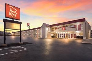 Red Roof Inn Dayton - Moraine/U of Dayton的门面或入口