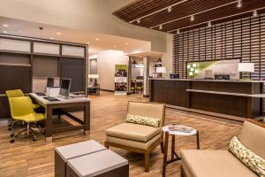 乔普林Holiday Inn Joplin, an IHG Hotel的相册照片