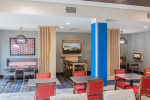 PiedmontHoliday Inn Express & Suites Greenville S - Piedmont, an IHG Hotel的相册照片