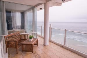Harry ManzoOceanfront Serenity in Gated Community near Rosarito的相册照片
