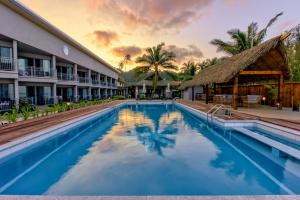 Moana Sands Lagoon Resort - Adults Only内部或周边的泳池