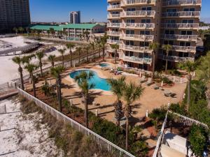 德斯坦Destin Towers - MIDDLE UNIT ON THE BEACH!的相册照片