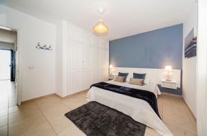 Luxury Suite Sea Front III客房内的一张或多张床位