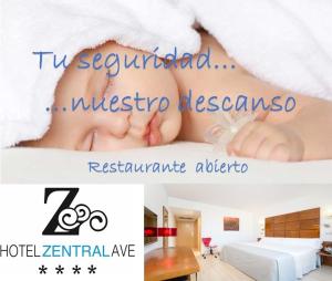 萨拉戈萨Hotel Zentral Ave的一条毛巾里两个婴儿的照片拼在一起