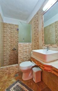Villa Pirofani的一间浴室