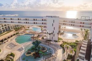 莫雷洛斯港Sensira Resort & Spa Riviera Maya All Inclusive的相册照片