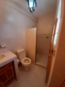 波萨达圣哈维尔酒店的一间浴室