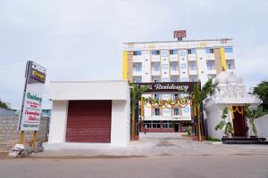 斯里卡拉哈斯蒂Devansh Bhanu Residency DBR的相册照片