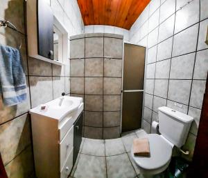 瓜尔达莱兹旅馆的一间浴室