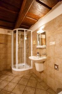 帕赛卡旅馆的一间浴室