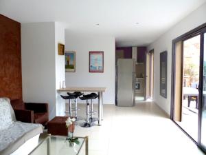 维琪奥港Appartement de 2 chambres avec piscine partagee terrasse et wifi a Porto Vecchio a 3 km de la plage的相册照片