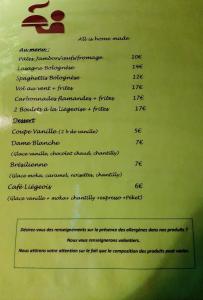 斯图蒙B&B Chambre d'hôtes de la Vecquée的餐厅菜单的一页