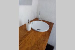 Casa Bolita的一间浴室
