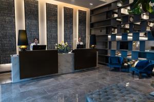 Hotel York Luxury Suites Medellin by Preferred的休息区