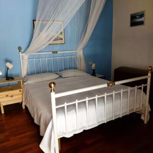 马里纳－迪拉文纳3 bedrooms house at Marina di Ravenna 400 m away from the beach with enclosed garden and wifi的相册照片