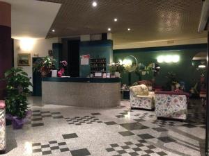 代森扎诺-德尔加达广场酒店的相册照片