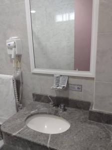 古巴酒店的一间浴室