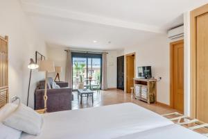 Pierre & Vacances Resort Fuerteventura OrigoMare客房内的一张或多张床位