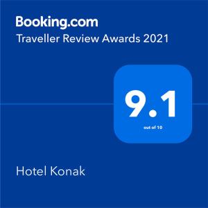 莫姆奇尔格勒Hotel Konak的带有旅行评语的konkuk酒店屏幕