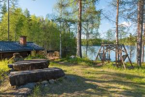 EnonkoskiVuorijärvi cottage的相册照片