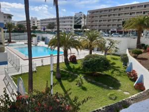Apartamento centrico en Playa Del Ingles内部或周边泳池景观