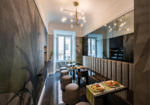 Growel Exclusive Suites San Pietro餐厅或其他用餐的地方