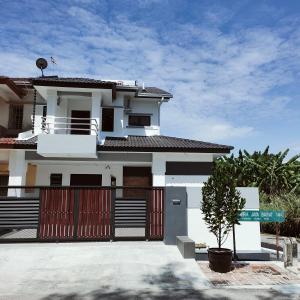 Just Austin Guesthouse