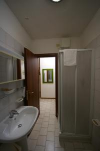 帕米贾尼诺公寓的一间浴室