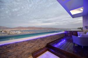 埃拉特Private pool Luxury penthouses sea view Eilat的相册照片