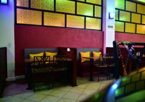 Klique Hotel Eldoret餐厅或其他用餐的地方