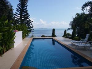 象岛Peony Villa, 3 Bedroom Beachfront Pool Villa的相册照片