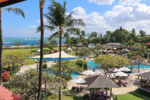 Holiday Inn Resort Baruna Bali, an IHG Hotel内部或周边泳池景观