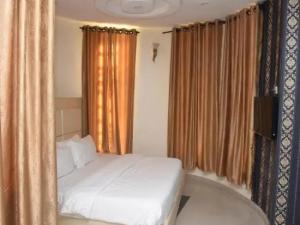 JabiRoom in Lodge - Waxride Residence Abuja的相册照片