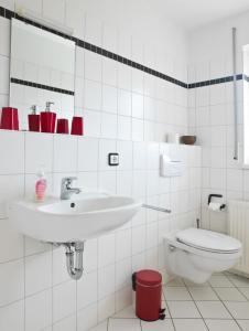Strandglück的一间浴室