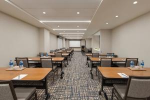 Hyatt Place Houston Downtown餐厅或其他用餐的地方