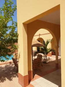 萨利波图尔Magnifique Villa Riad avec piscine proche plage的相册照片