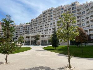 瓦尔纳Deluxe Apartment Varna South Bay Beach Residence的相册照片