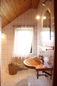 Wooden fairytale的一间浴室