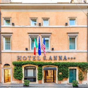 罗马S.安娜酒店的前面有两面旗帜的酒店西格玛
