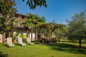 加尔达湖滨Agriturismo Casa di Campagna的相册照片