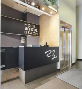 Hotel Arrizul Beach大厅或接待区