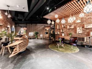 ibis Styles Lublin Stare Miasto餐厅或其他用餐的地方