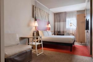 ibis Jerusalem city Center - An AccorHotels Brand客房内的一张或多张床位