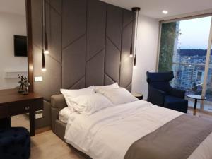 基多Suite Apartameto 1606 Espectacular Vista La Carolina, piso 16 ONE - Quito的相册照片