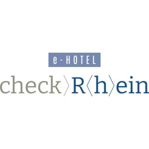 莱茵河畔的纳沙泰尔Hotel Check-Rhein - Self Check-in的标有“检查rkenna”字样的酒店标志